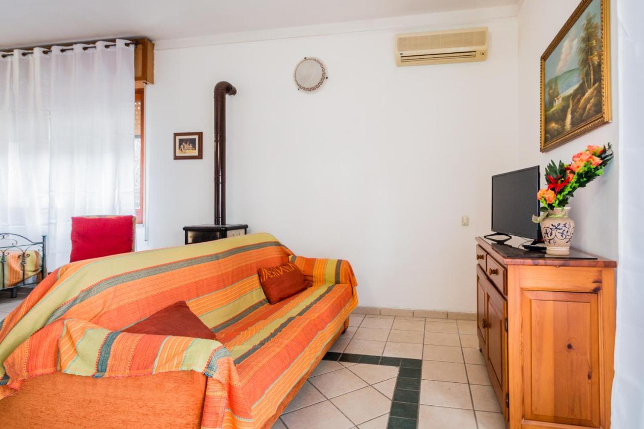 Terre Di Mare Near The Sandy Beach With Pool, Parking & Wifi Fontane Bianche Exterior photo