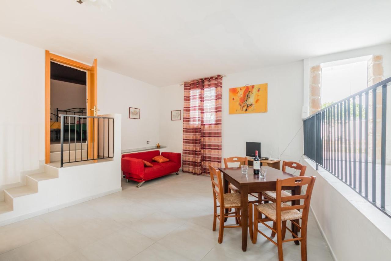 Terre Di Mare Near The Sandy Beach With Pool, Parking & Wifi Fontane Bianche Exterior photo